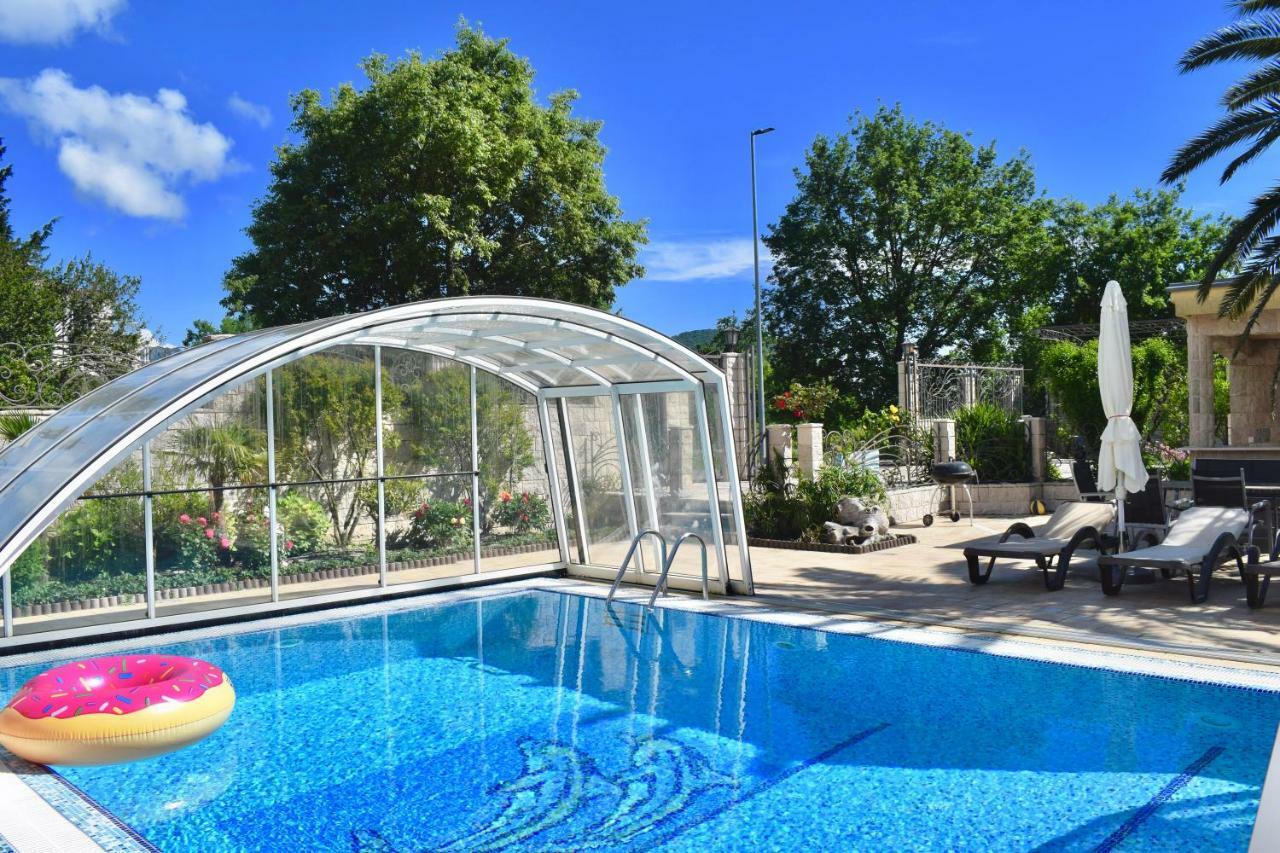 Villa Dolphin Apartments Petrovac Exterior foto