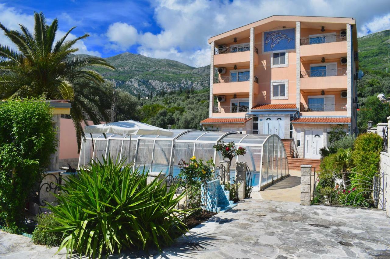 Villa Dolphin Apartments Petrovac Exterior foto